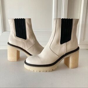 NWOT Free People James Chelsea White Leather Heeled Boots